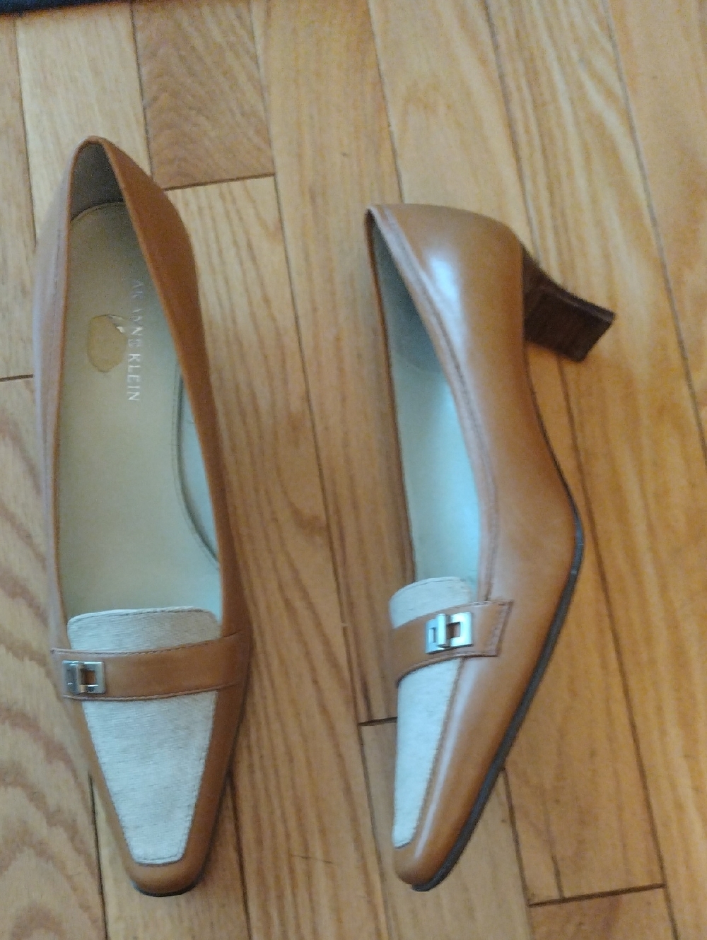 Anne Klein "Jemmalyn" Tan Leather and Cream Mid Wood Heel Loafers
